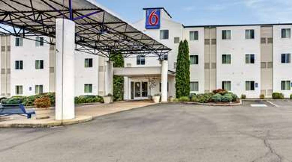 Motel 6 Roseburg