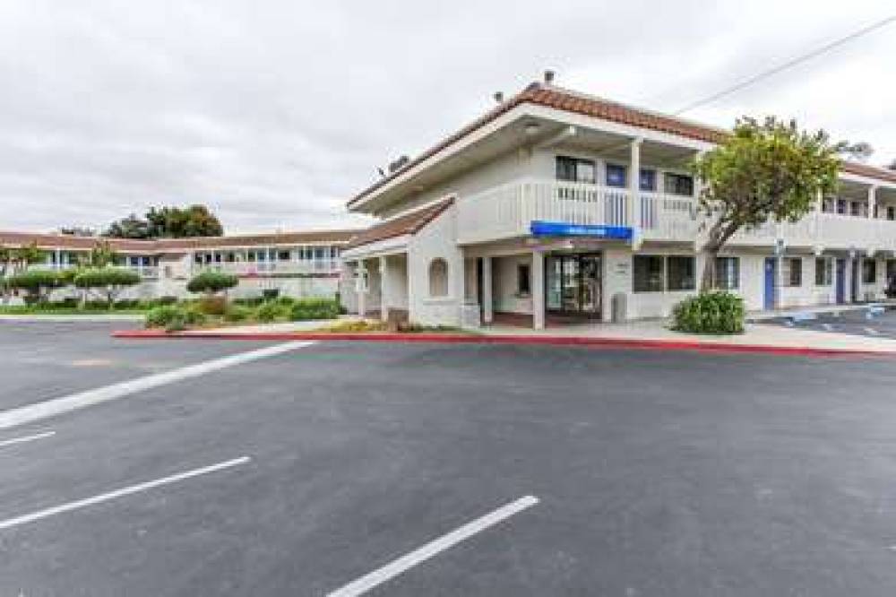 Motel 6 Salinas North-Monterey Area 2