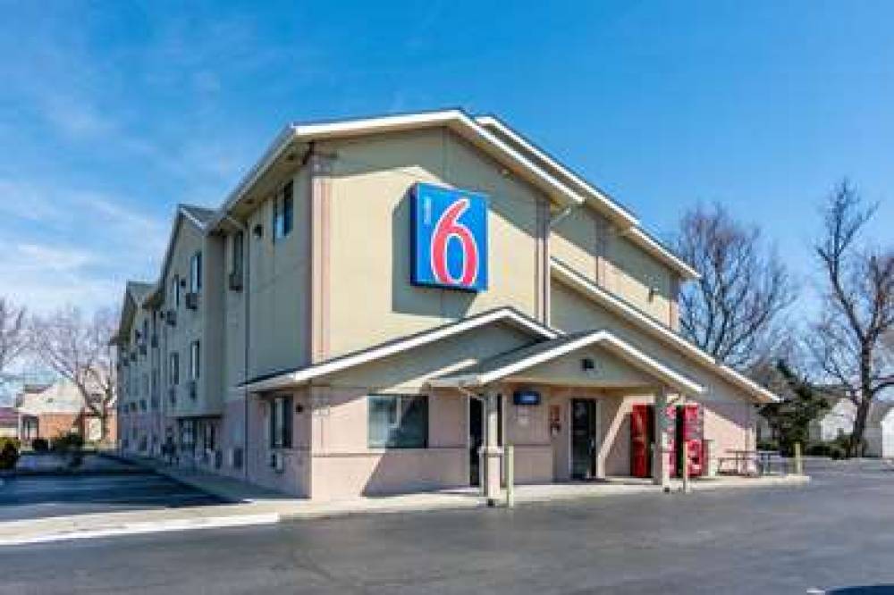 Motel 6 Salisbury 2