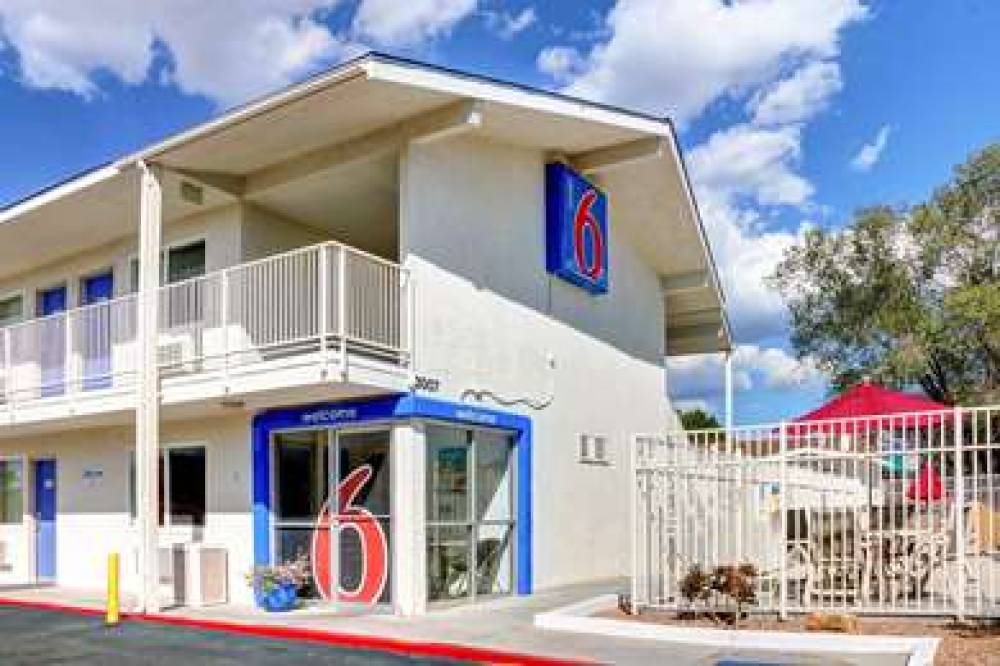 MOTEL 6 SANTA FE NM 3