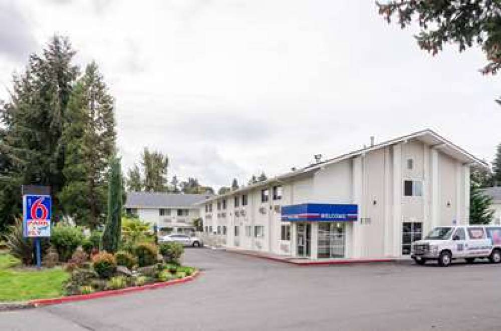 Motel 6 Seattle Sea-Tac Airport 1