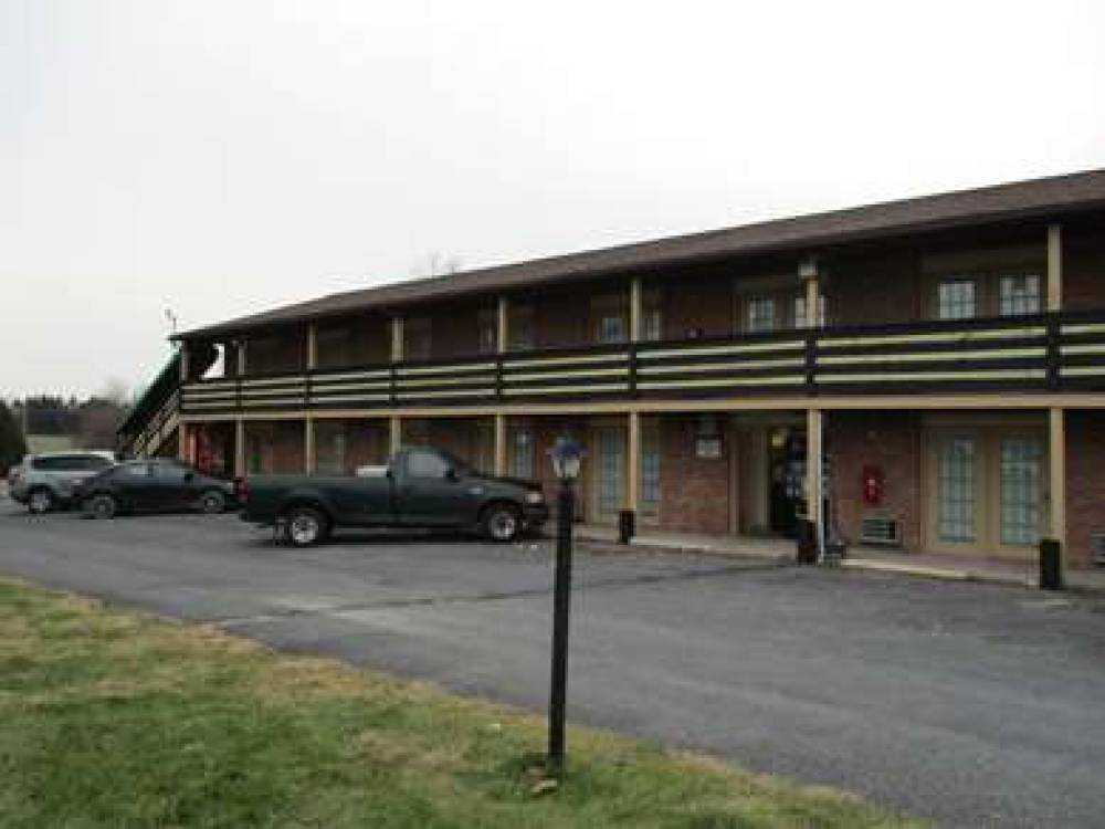 MOTEL 6 SHARTLESVILLE, PA 6