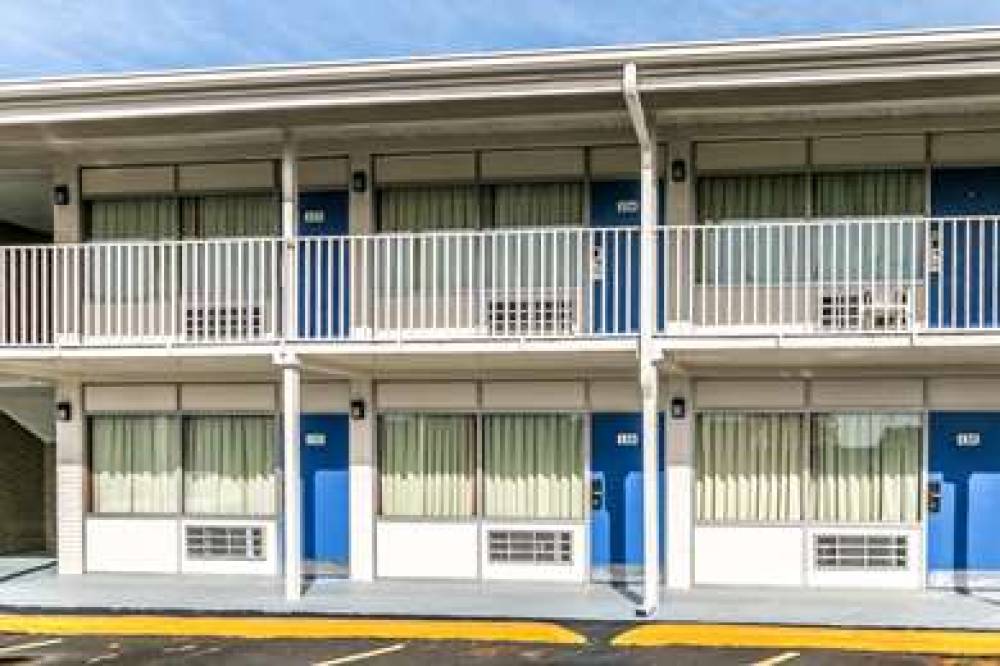 MOTEL 6 SOMERSET KY 6