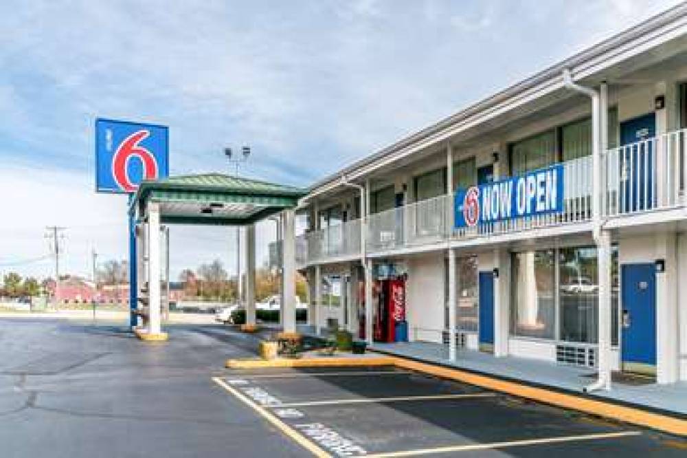 MOTEL 6 SOMERSET KY 1