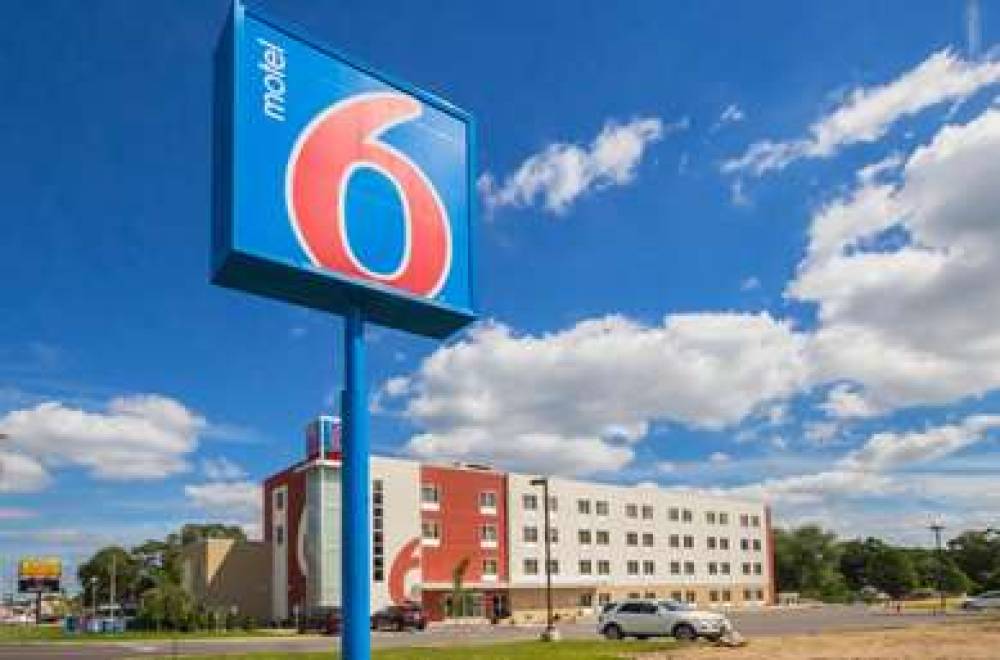 MOTEL 6 SOUTH BEND - MISHAWAKA IN 2