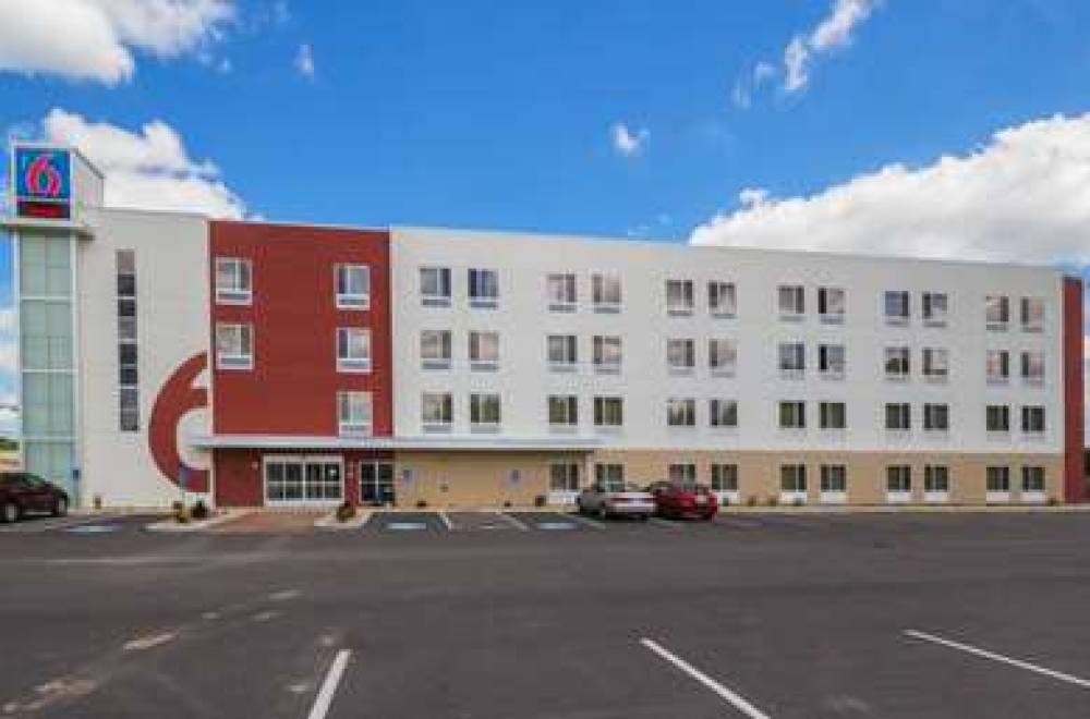 MOTEL 6 SOUTH BEND - MISHAWAKA IN 3