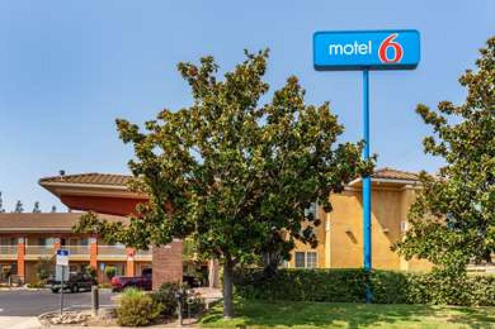 MOTEL 6 STOCKTON EAST CA 1