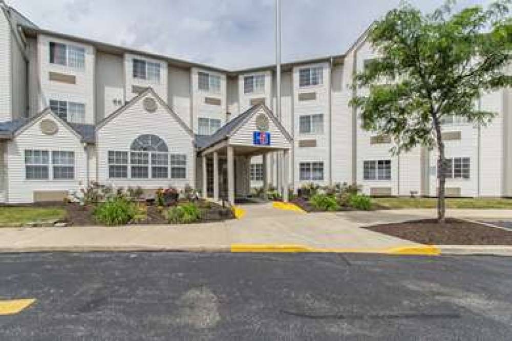 MOTEL 6 STREETSBORO OH 3