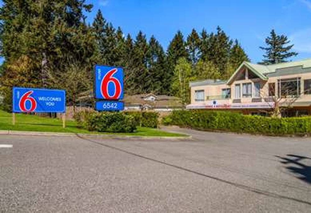 MOTEL 6 SURREY BC 1