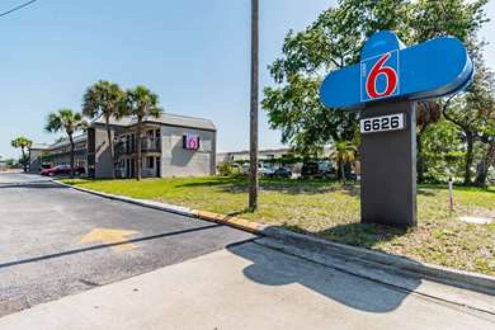 MOTEL 6 TAMPA, FL 1