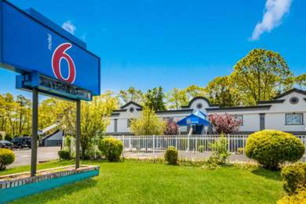 MOTEL 6 TOMS RIVER NJ 5