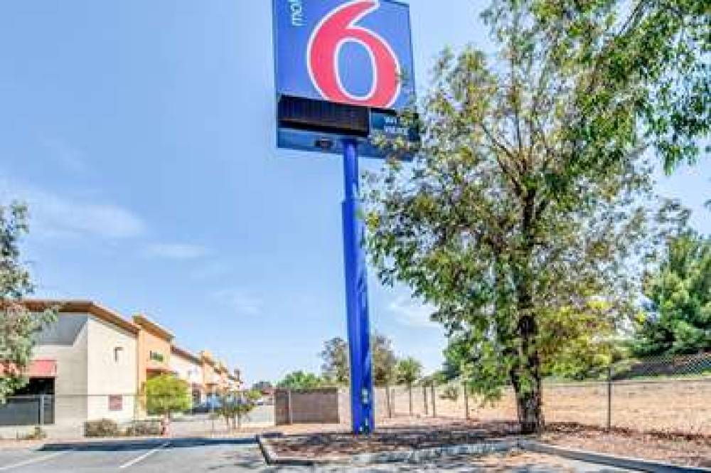 Motel 6 Tracy 4