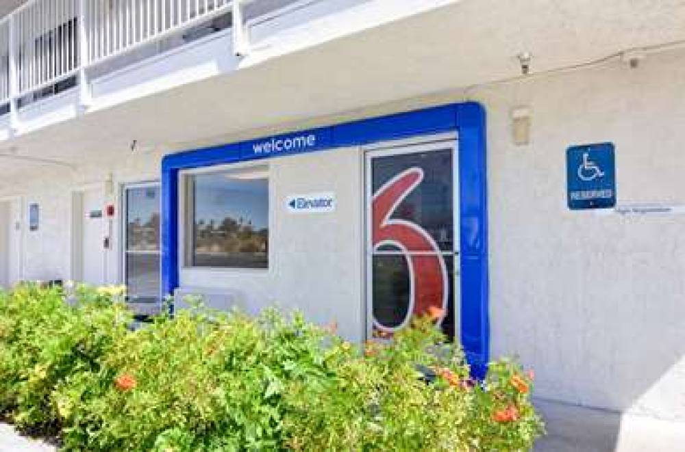 Motel 6 Twentynine Palms 6