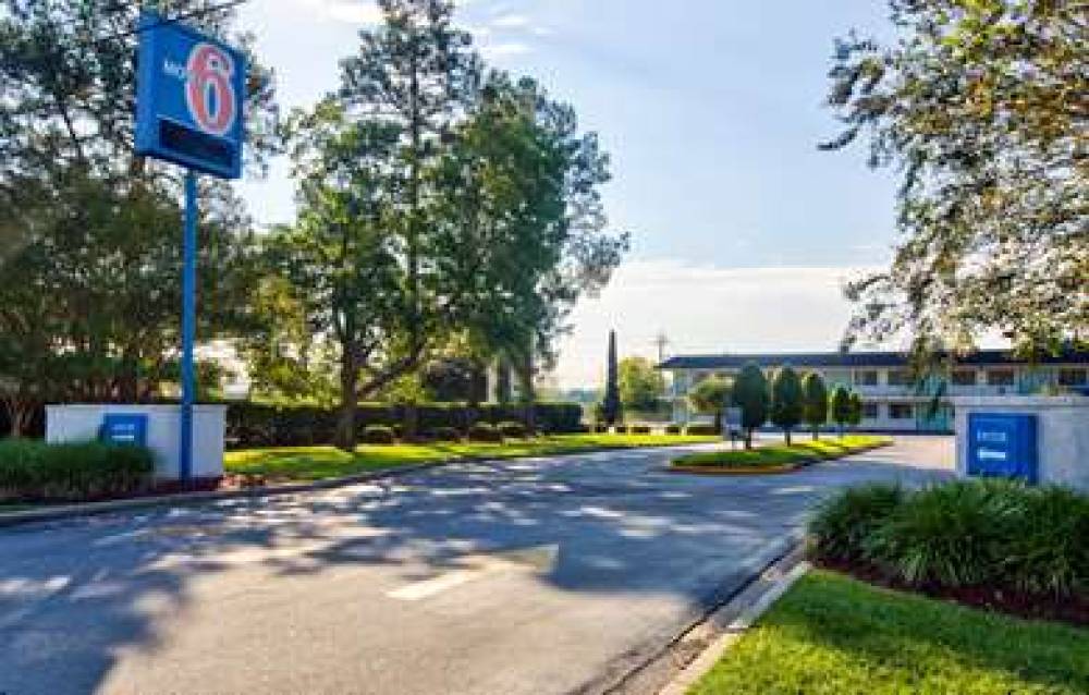 MOTEL 6 VALDOSTA UNIVERSITY 1