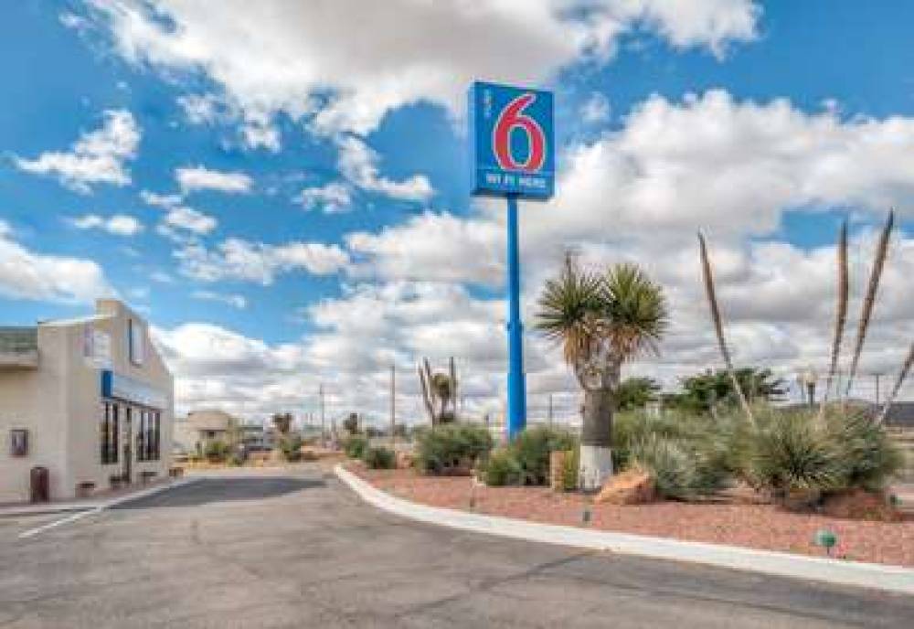 Motel 6 Van Horn 5