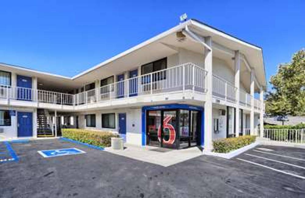 Motel 6 Walnut Creek 2