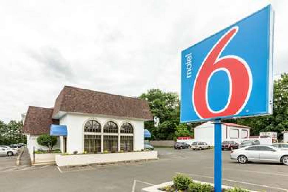 MOTEL 6 WARMINSTER, PA 1