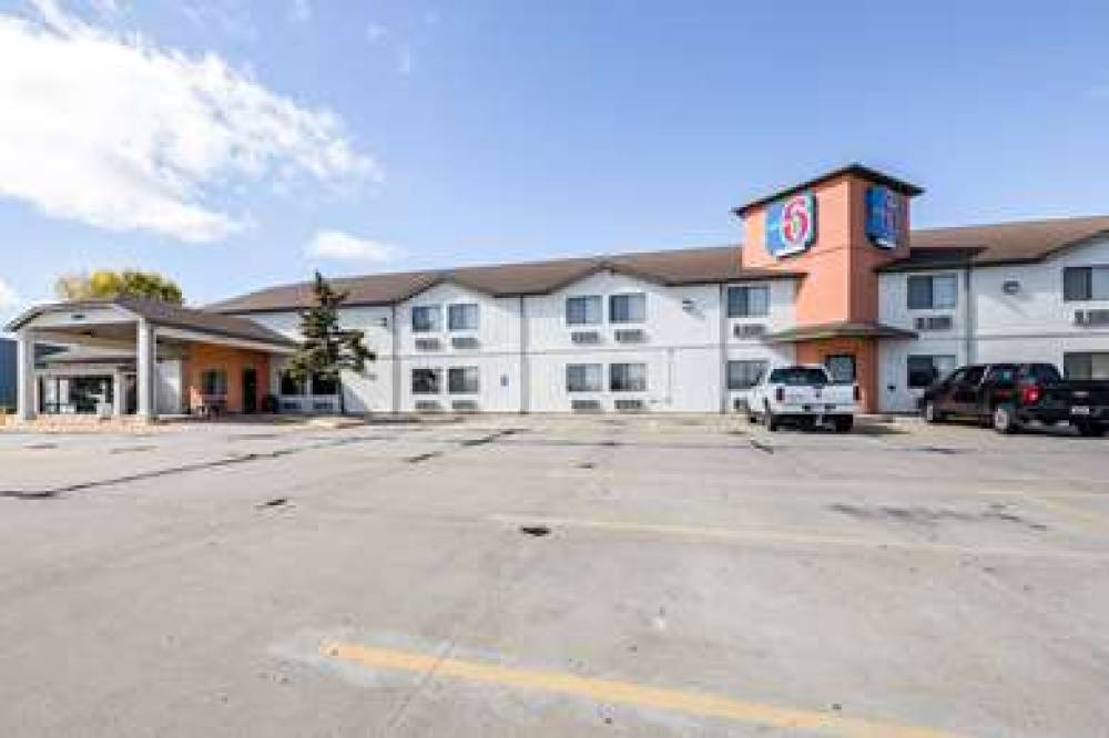 Motel 6 Waterloo 2