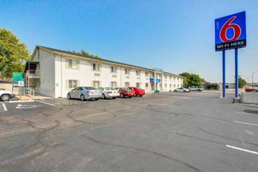 Motel 6 Wichita East 1