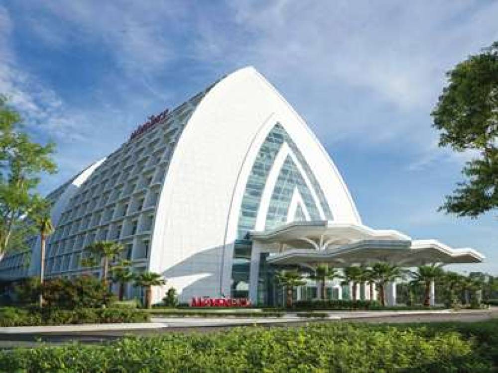 Movenpick Hotel And Convention Centre Klia 1