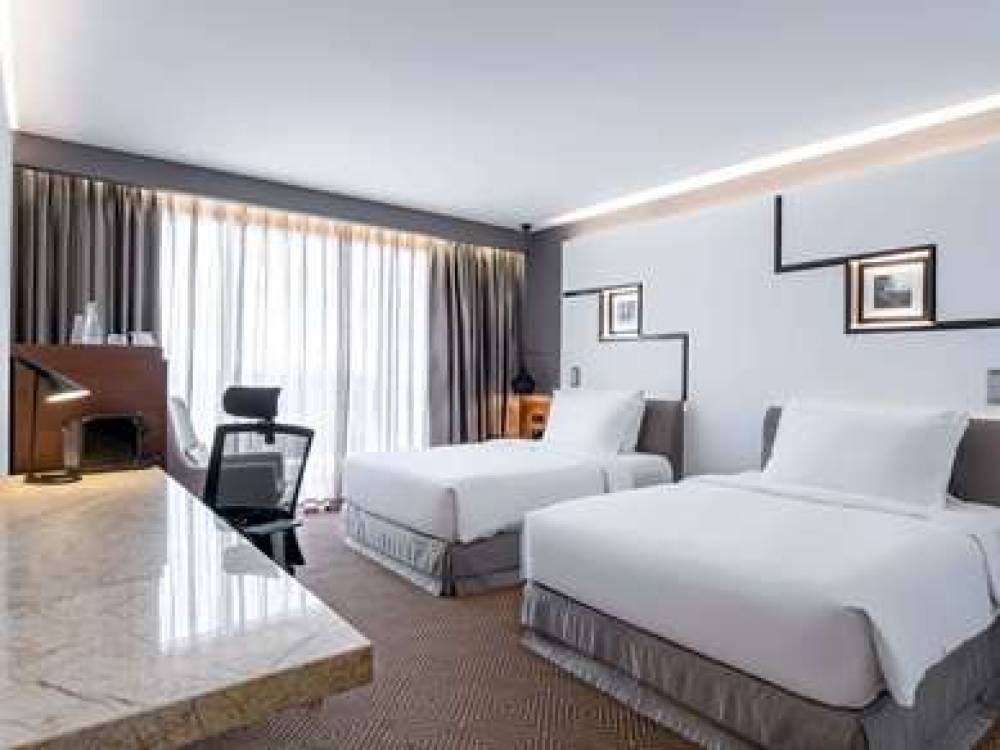 Movenpick Hotel And Convention Centre Klia 6