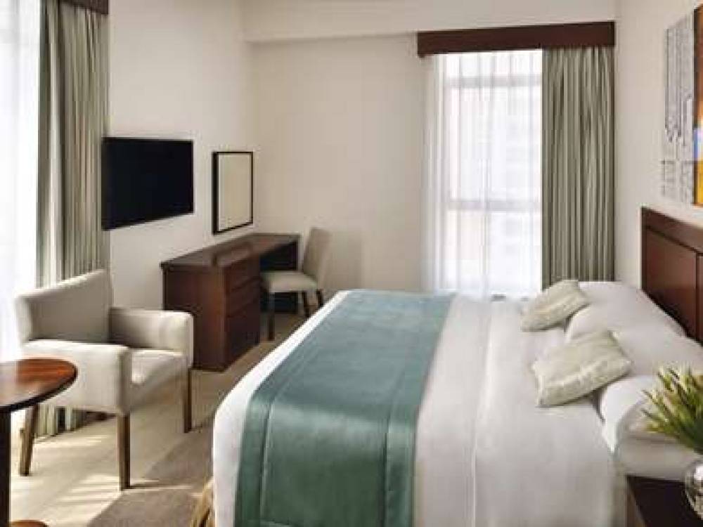 MOVENPICK HOTEL BUR DUBAI 9