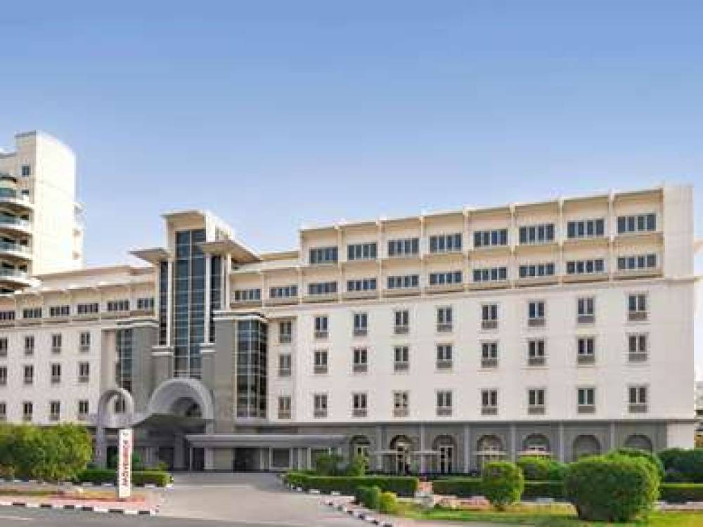 MOVENPICK HOTEL BUR DUBAI 1