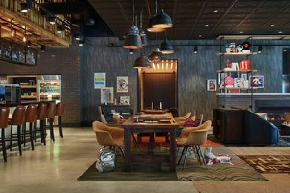 Moxy Atlanta Midtown 1