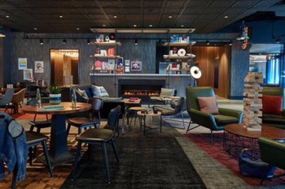 Moxy Atlanta Midtown 5