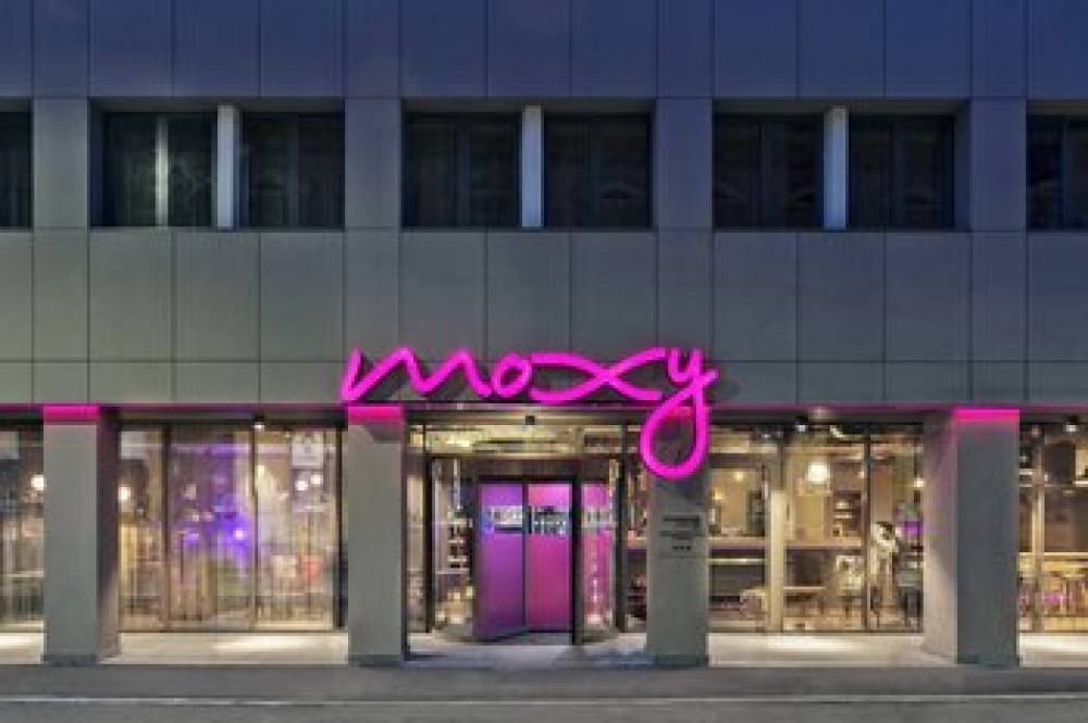 Moxy Bucharest Old Town 4