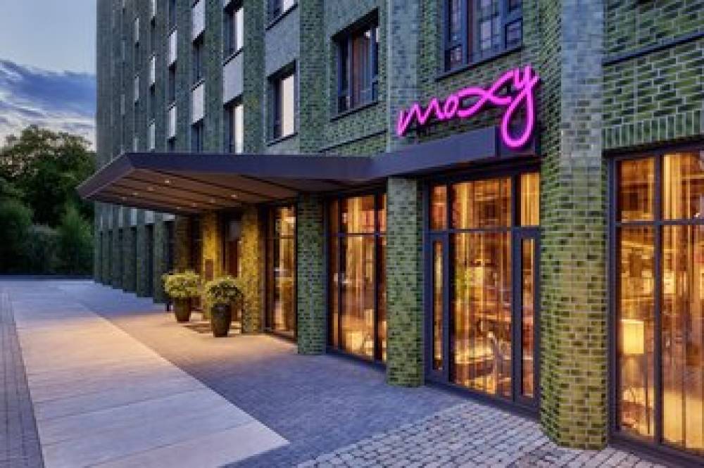 Moxy By Cologne Muelheim 1