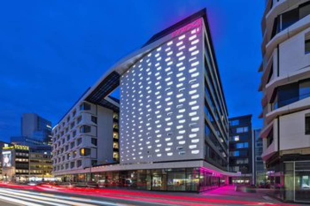 Moxy Frankfurt City Center 2