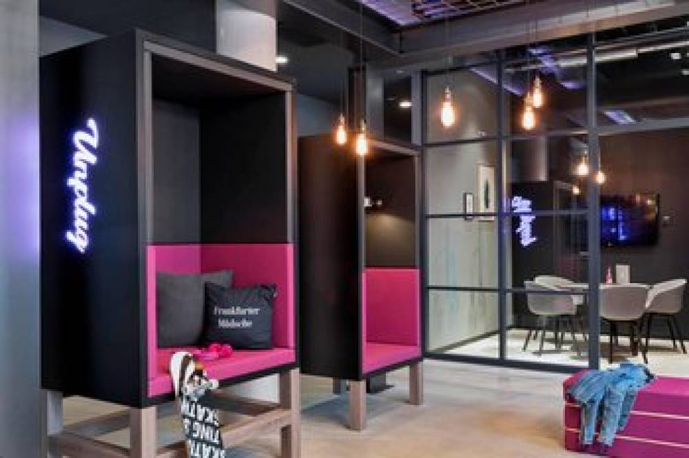 Moxy Frankfurt East 5