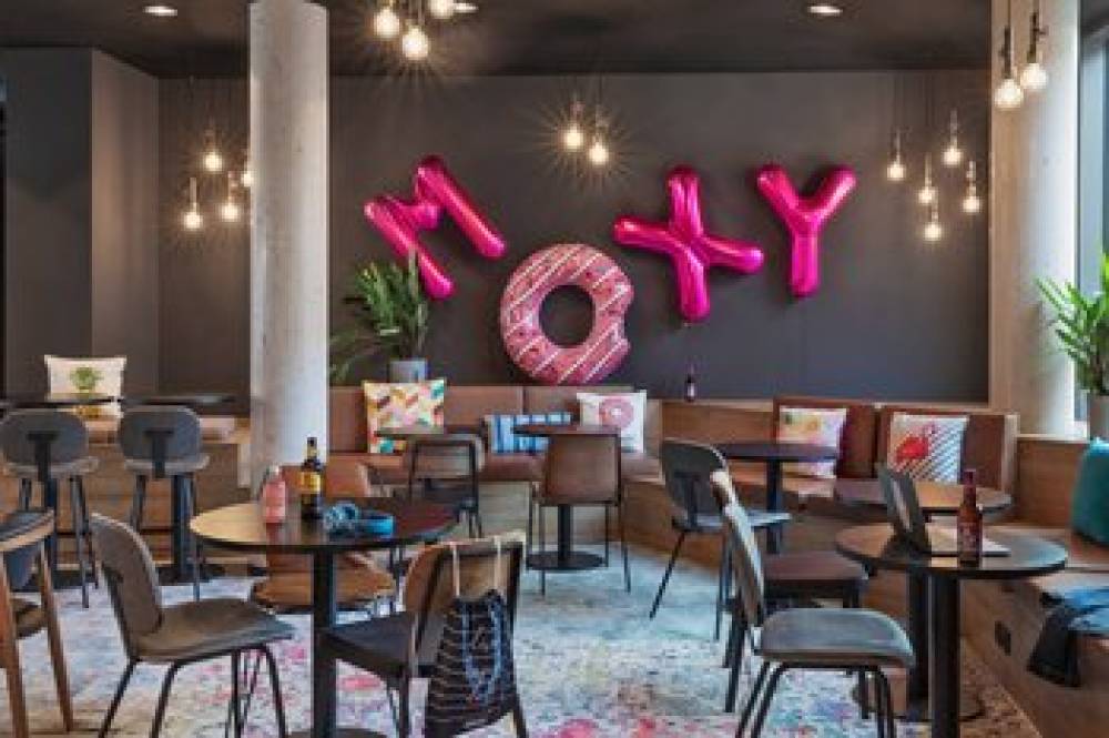 Moxy Hamburg Altona 6