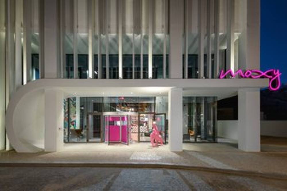 Moxy Lisboa Oriente 2