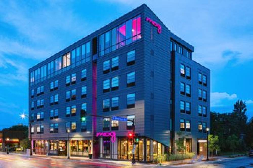 Moxy Minneapolis Uptown 3