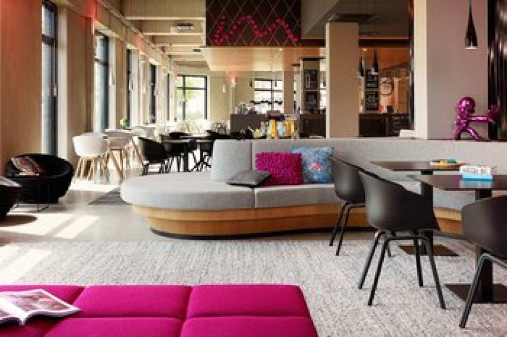 Moxy Munich Airport 4