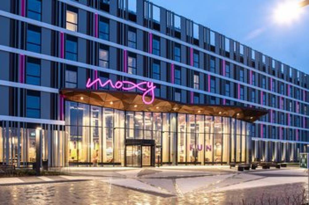 Moxy Poznan Airport 3