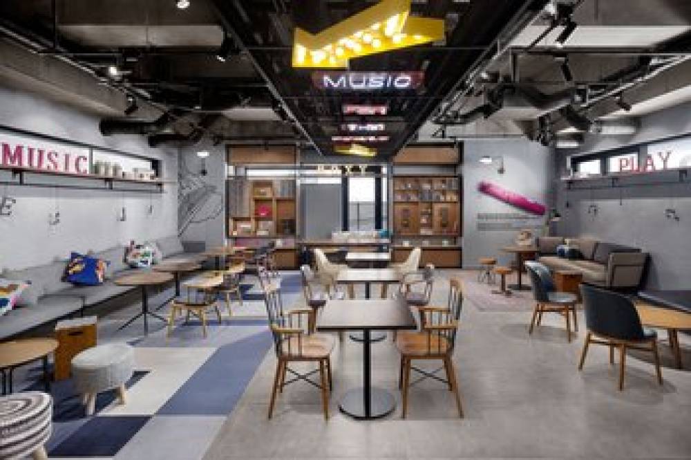 Moxy Seoul Insadong 2