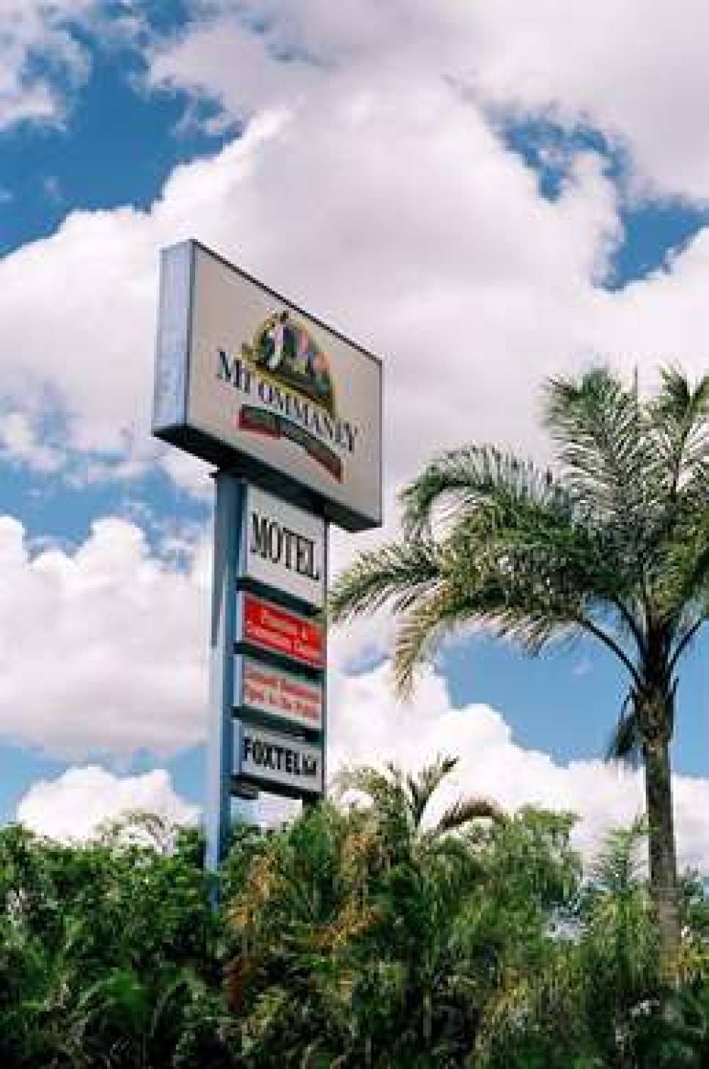 Mt Ommaney Hotel Apartments 1