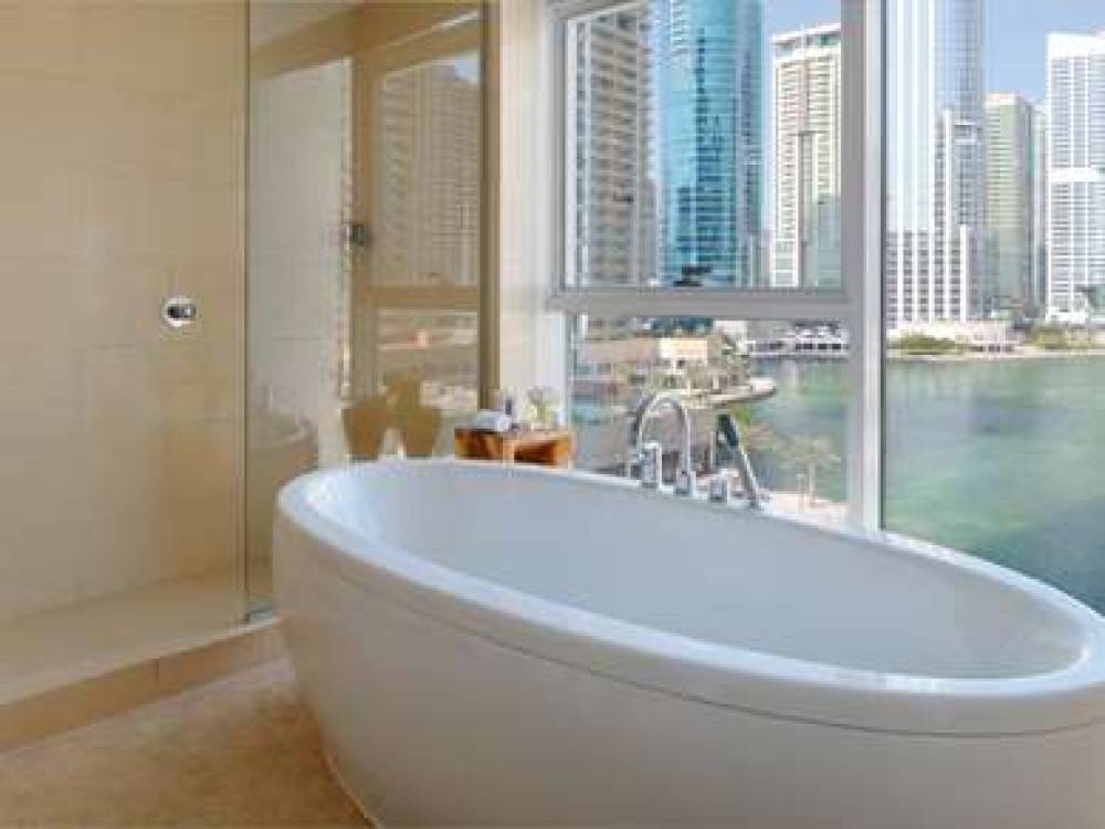 Movenpick Jumeirah Lakes Towers 7