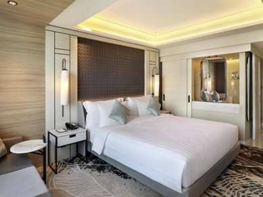 Movenpick Surabaya City 10