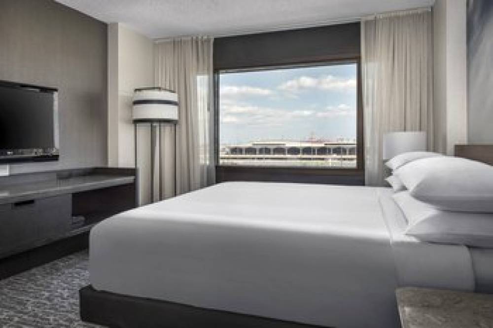 Newark Liberty International Airport Marriott 10