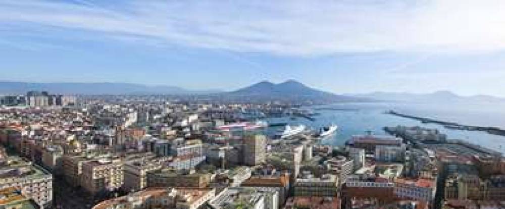 NH NAPOLI PANORAMA 2