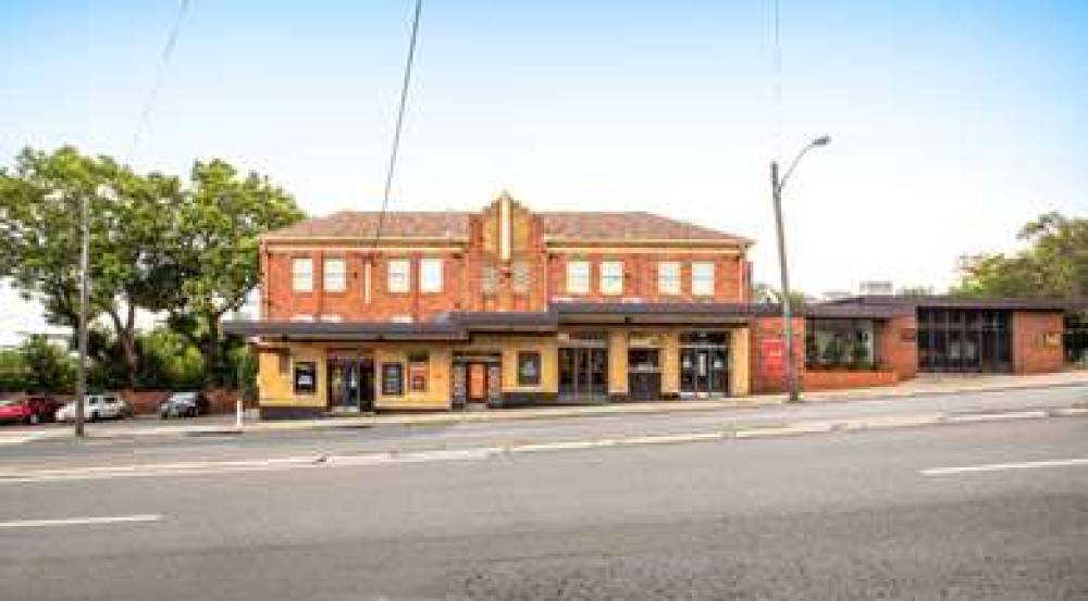 Nightcap At Pymble Hotel