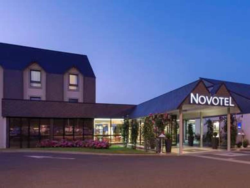 Novotel Amboise 1