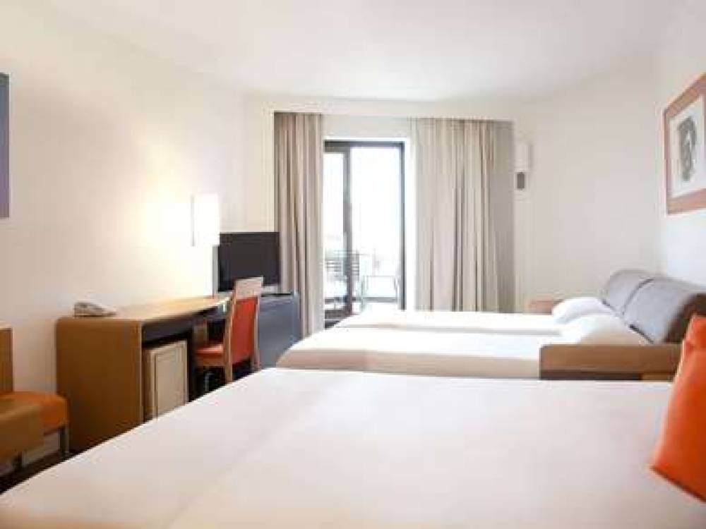 Novotel Atria Nimes Centre 8