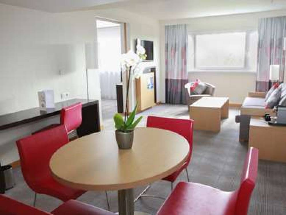 Novotel Avignon Nord 3