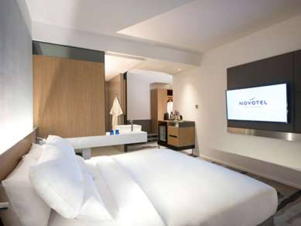 Novotel Bangkok Sukhumvit 4 8