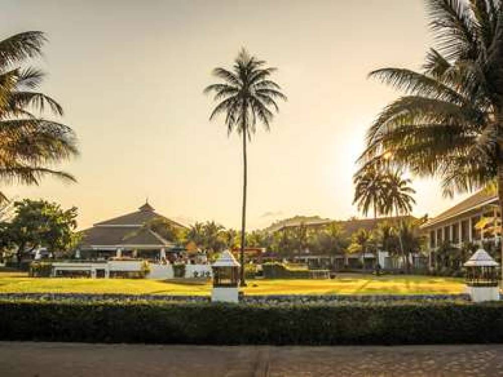 Novotel Chumphon Beach Resort & Golf 4